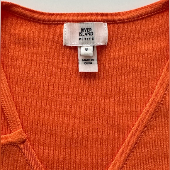 River Island crossover crop top in orange XS petite - Picture 3 of 3